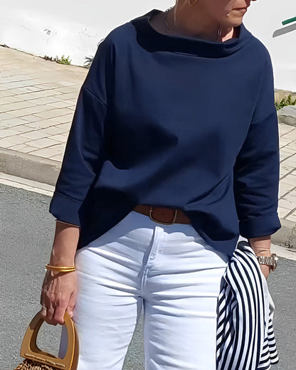 Lynn -  Elegant top