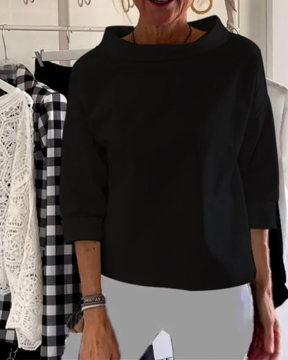 Lynn -  Elegant top