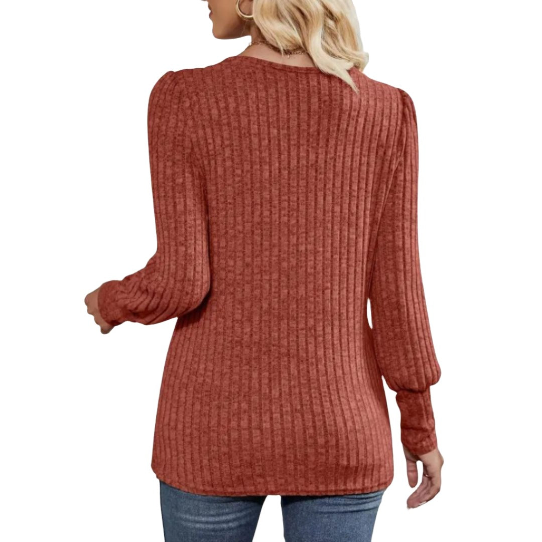 Sarah Chic Top With Square Collar