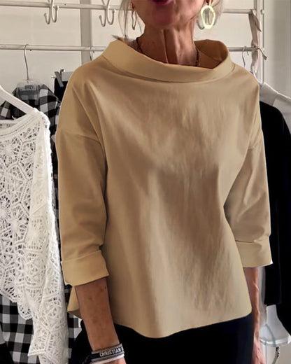 Lynn -  Elegant top