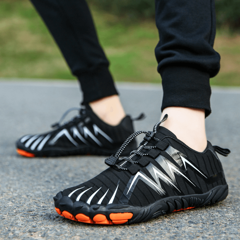 Flexible Barefoot Training Shoes with Wide Toe Box Design