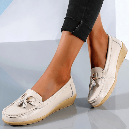 Grace Women's Comfort Leather Loafer Shoes with Tassel Detail