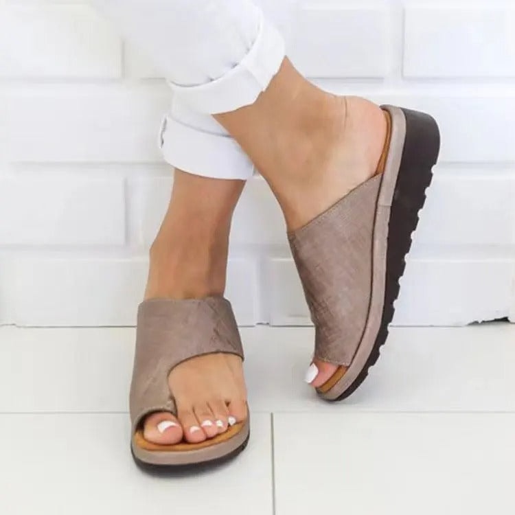 Lizzie Comfortable Toe-Loop Platform Arch Support Sandals with Footbed