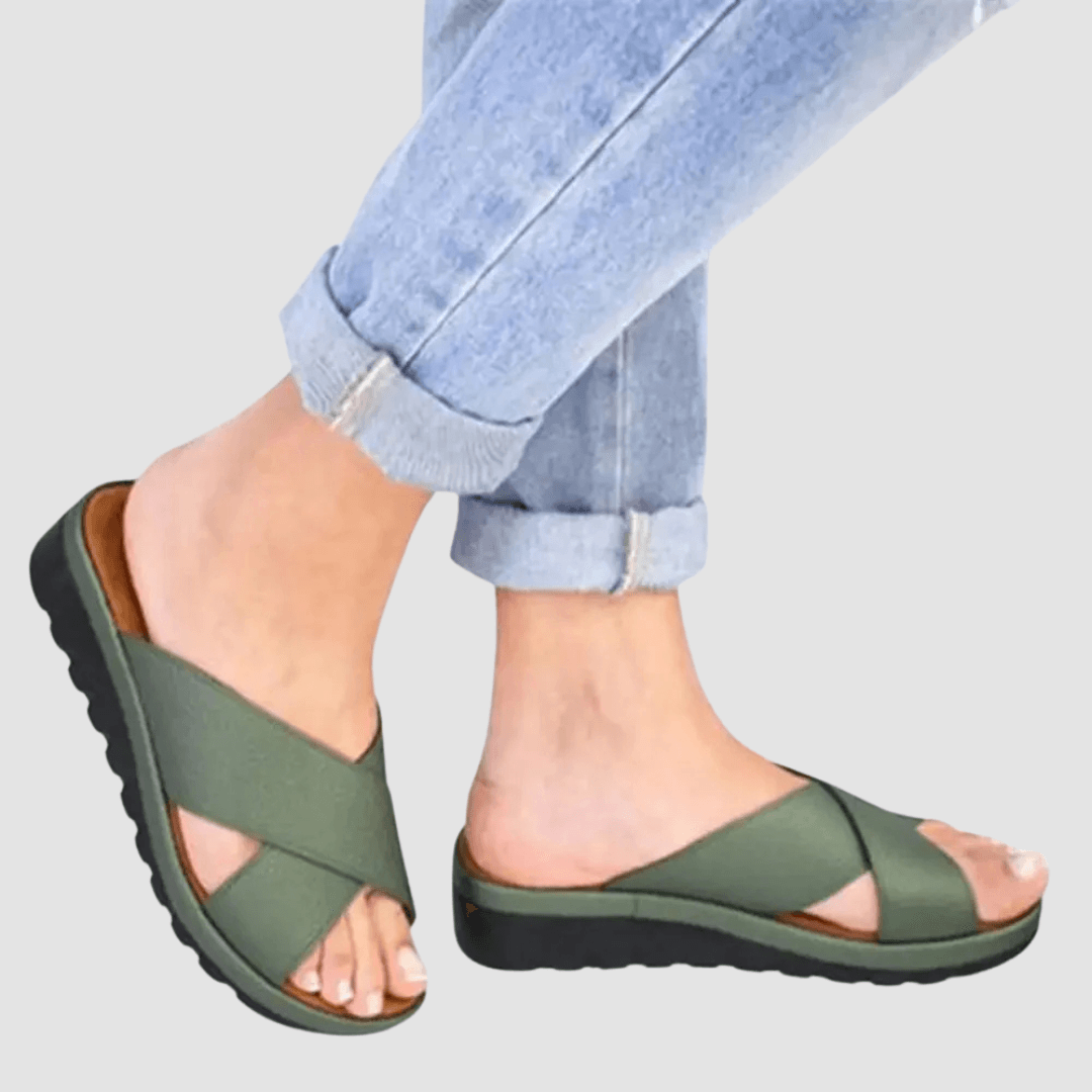 Open-Toe Cross-Strap Platform Sandals with Faux Leather Upper and Anti-Slip Sole