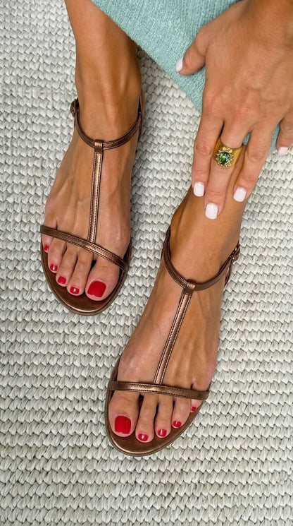 Women's Cushioned Metallic T-Strap Flat Sandals with Back Buckle