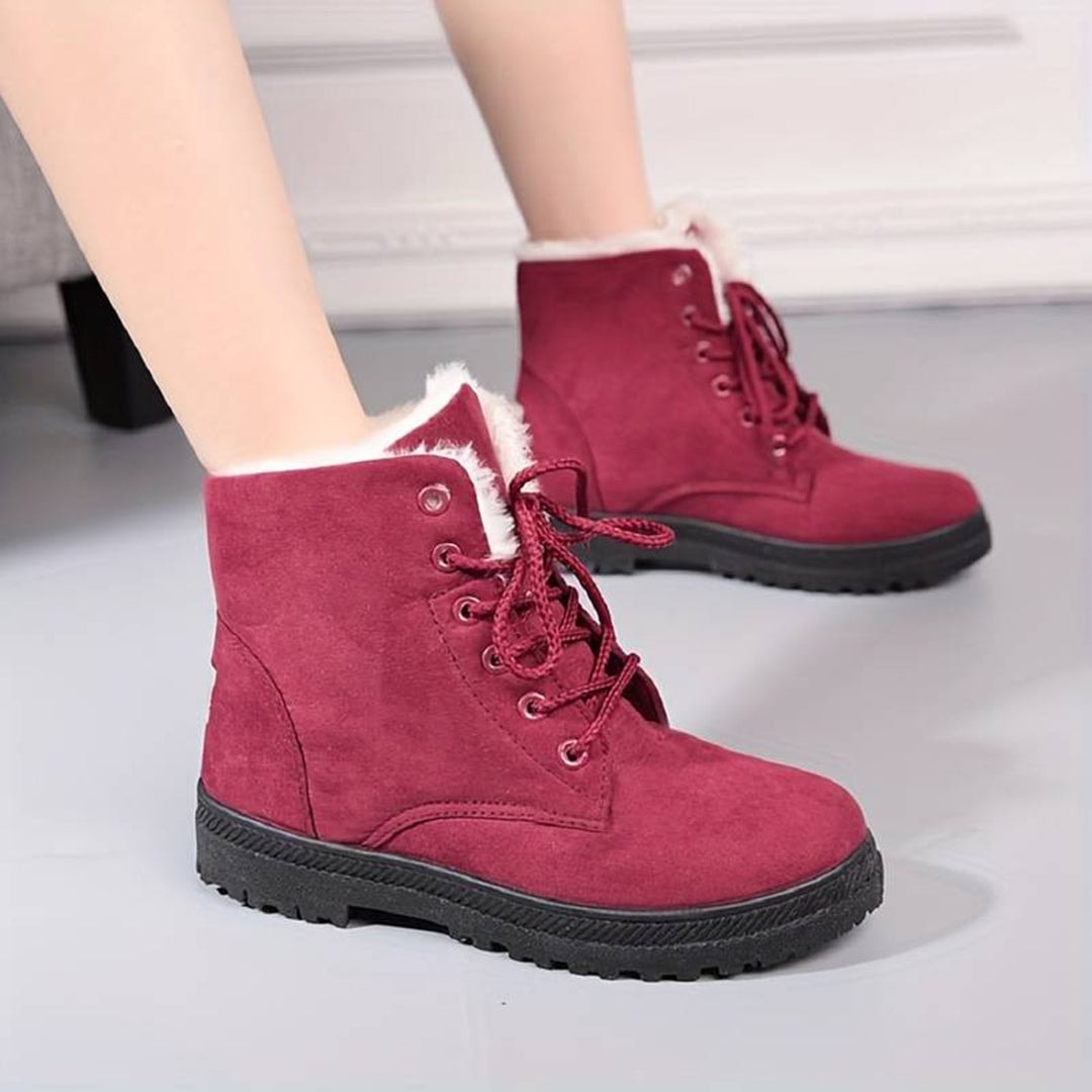 Fur Lined Lace-Up Winter Ankle Shoes with Warm Comfort Fit
