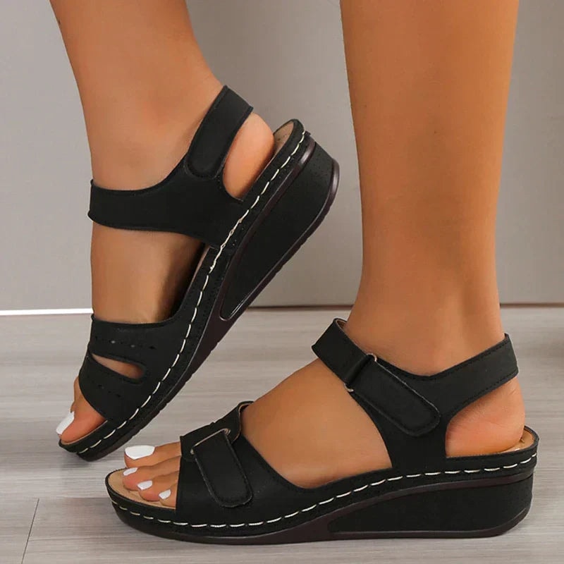 Women's Cushioned Sandals with Adjustable Buckle Strap