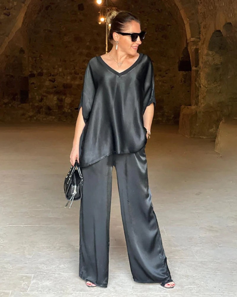 Women's Matching Two-Piece Set with V-Neck Short-Sleeve Top and Wide-Leg Pants