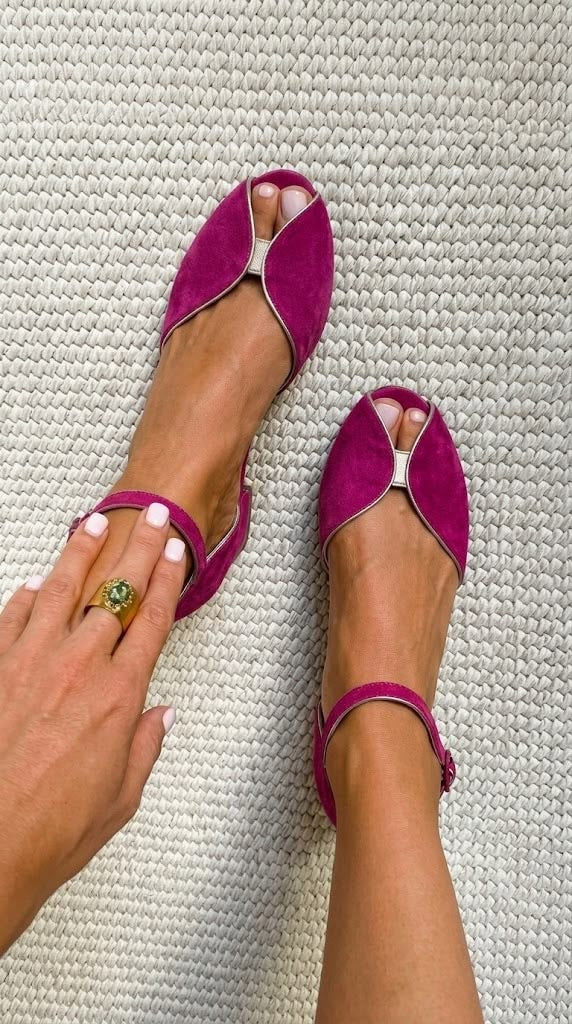 Women's Suede Ankle-Strap Sandals with Cushioned Footbed