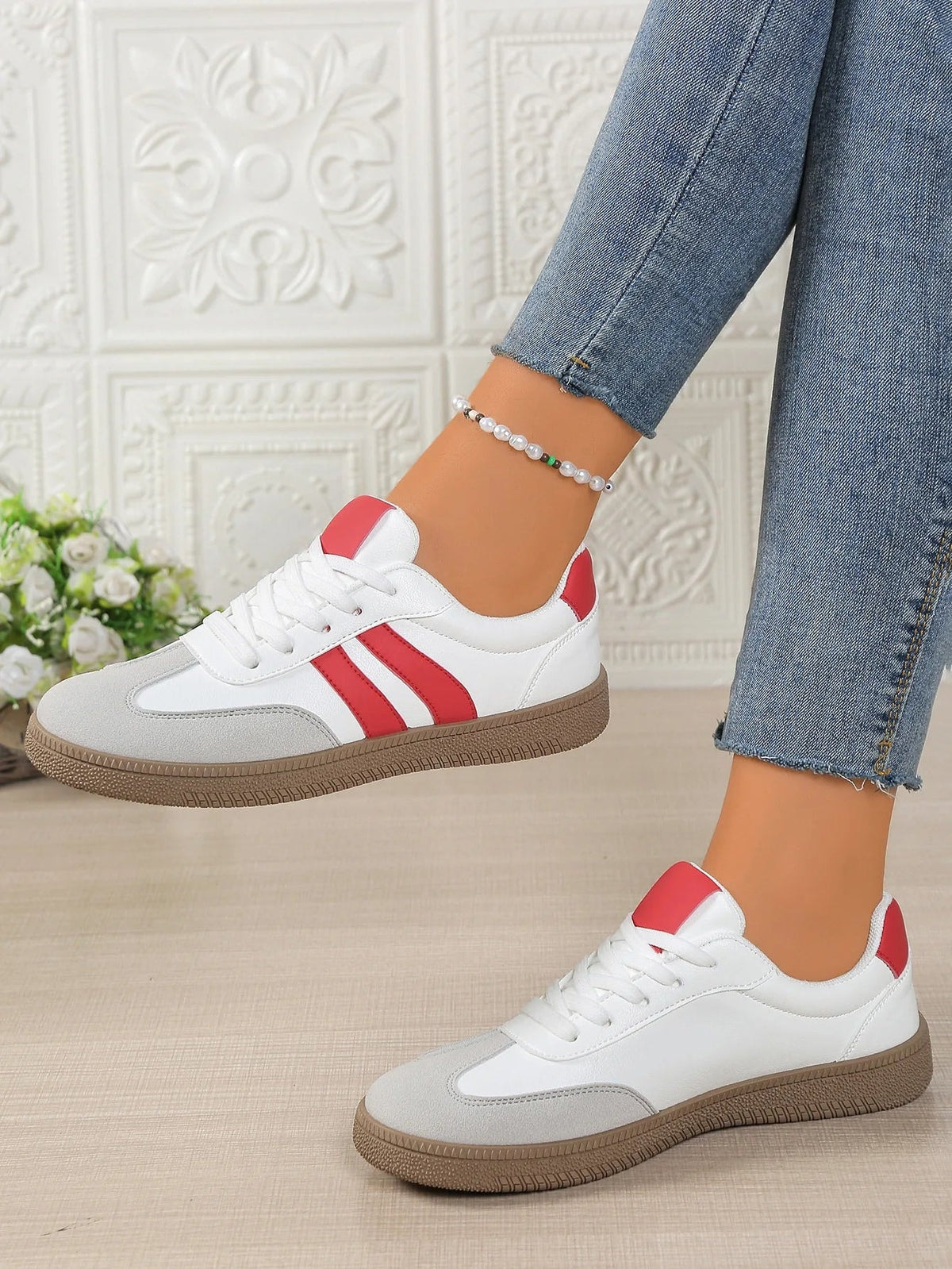 Pamela Panelled Lace-Up Women's Cushioned Sneakers with Arch Support