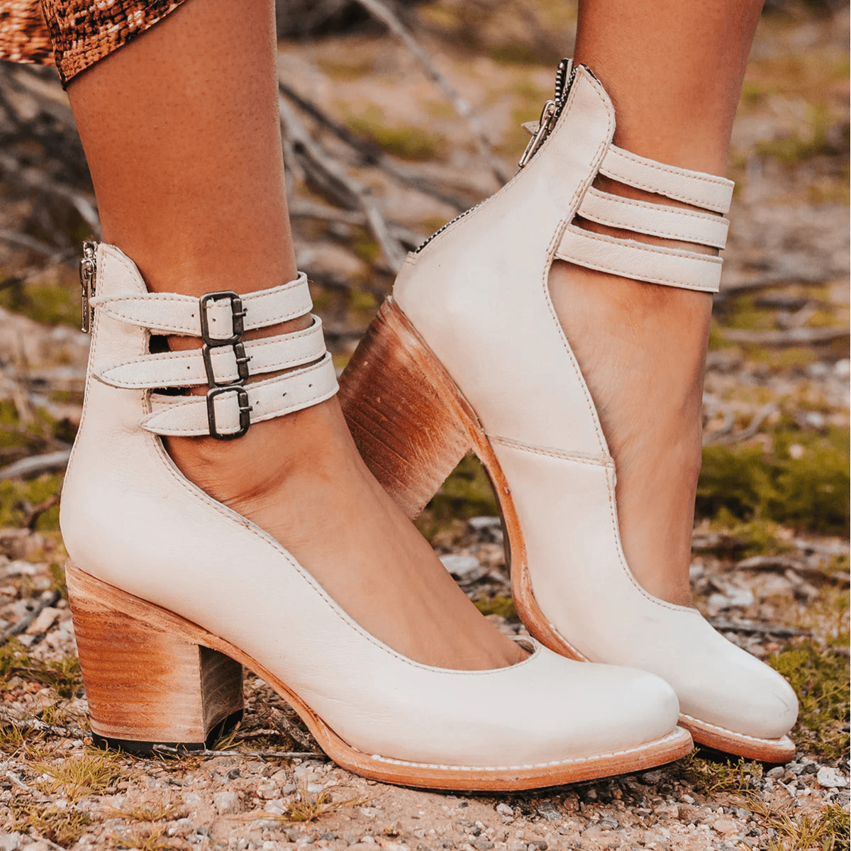 Women's Ankle Boots with Block Heel and Buckle Straps