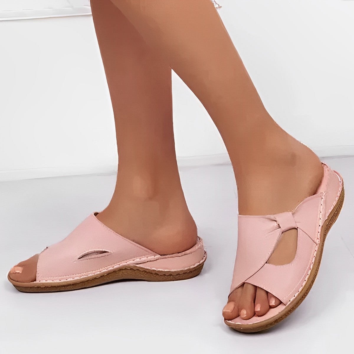 Women's Cushioned Leather Slide Sandals with Cutout Strap Detail