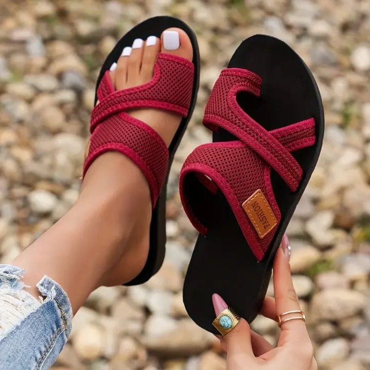 Women's Mesh Toe-Post Cushioned Sandals with Textile Trim