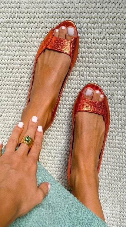Women's Cushioned Metallic Open-Toe Flat Sandals with Padded Sole