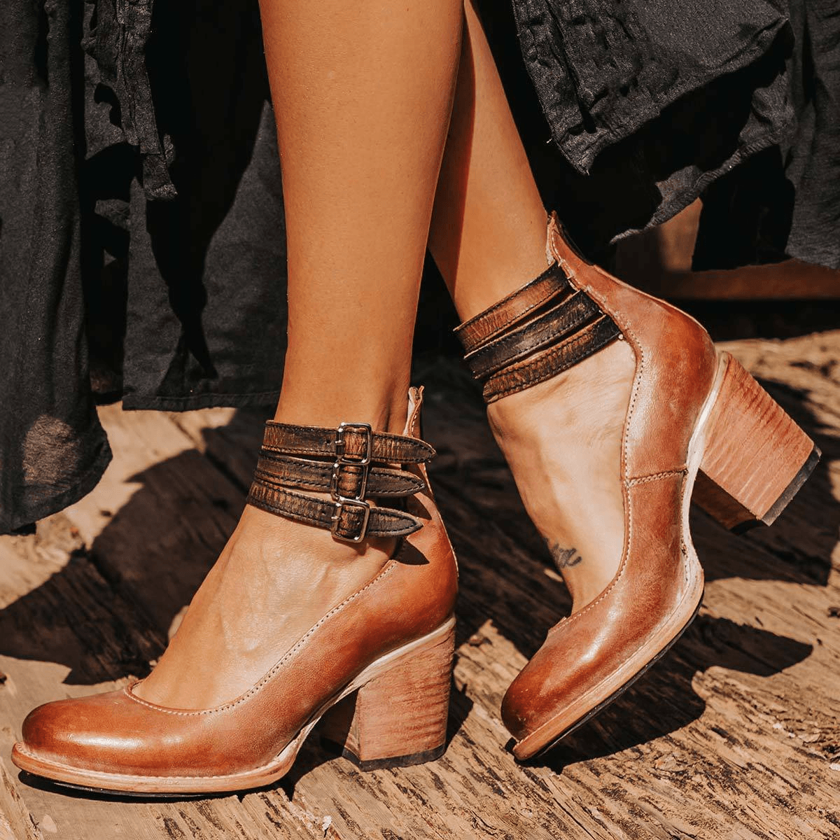 Women's Ankle Boots with Block Heel and Buckle Straps