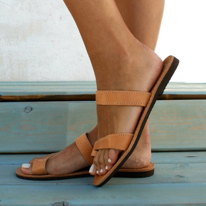 Evelyn Marsh Women's Cushioned Faux Leather Flat Sandals with Ankle Strap