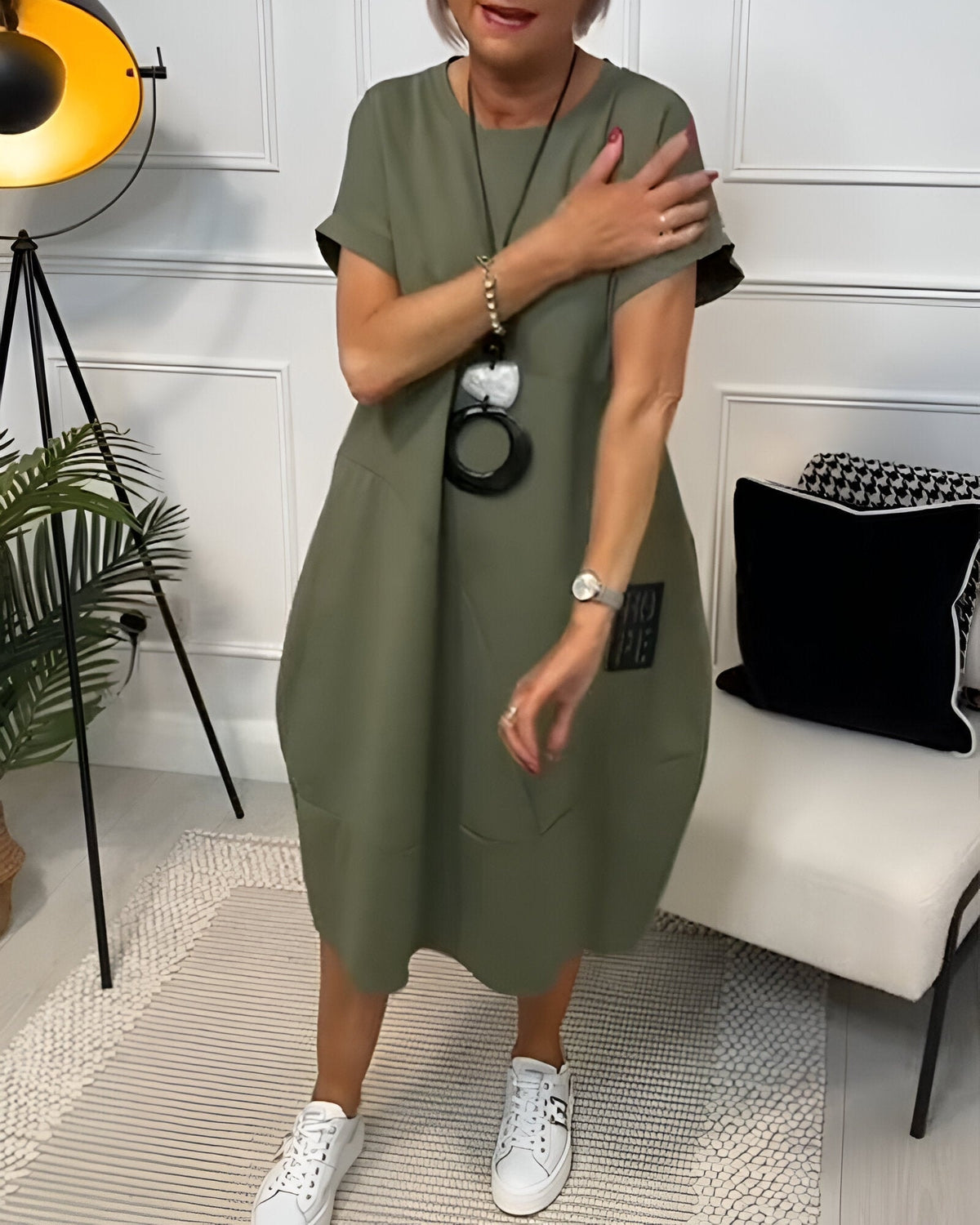 Bessie Relaxed Drop-Shoulder Short-Sleeve Dress with Pockets in Midi Length
