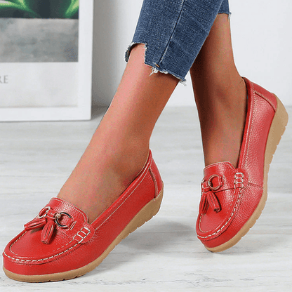 Grace Women's Comfort Leather Loafer Shoes with Tassel Detail