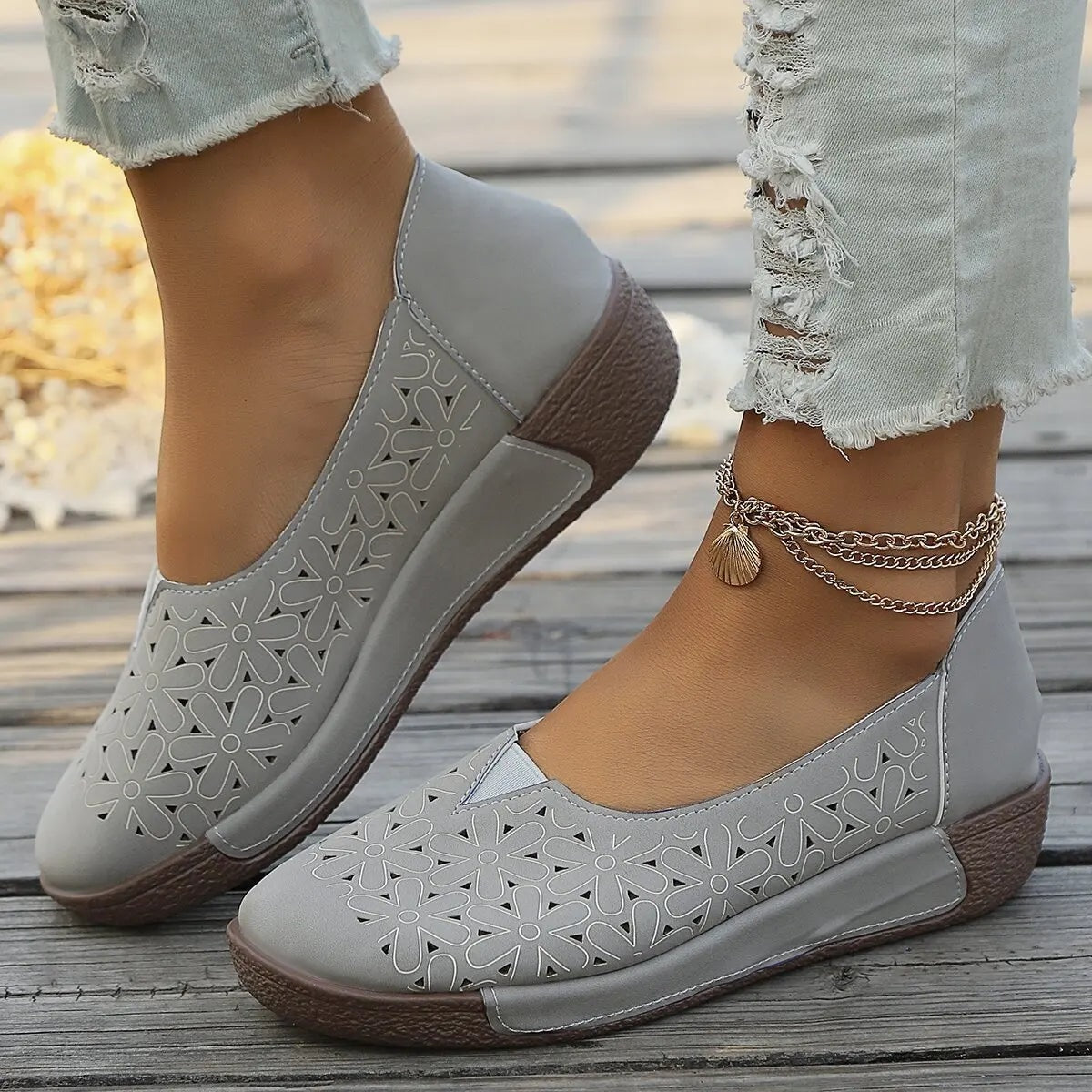Slip-On Wedge Loafers with Floral Cut-Out Detail and Orthopedic Insole