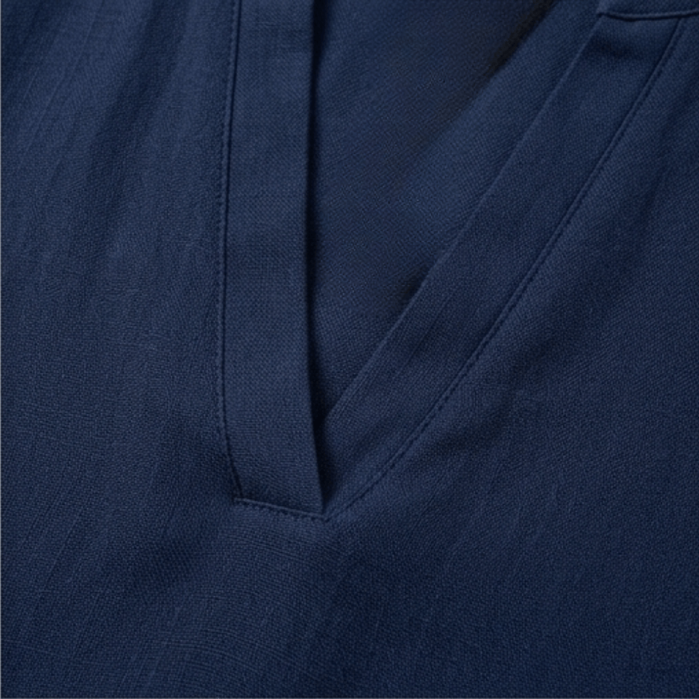 Women's Curved-Hem V-Neck Top with Short Sleeves