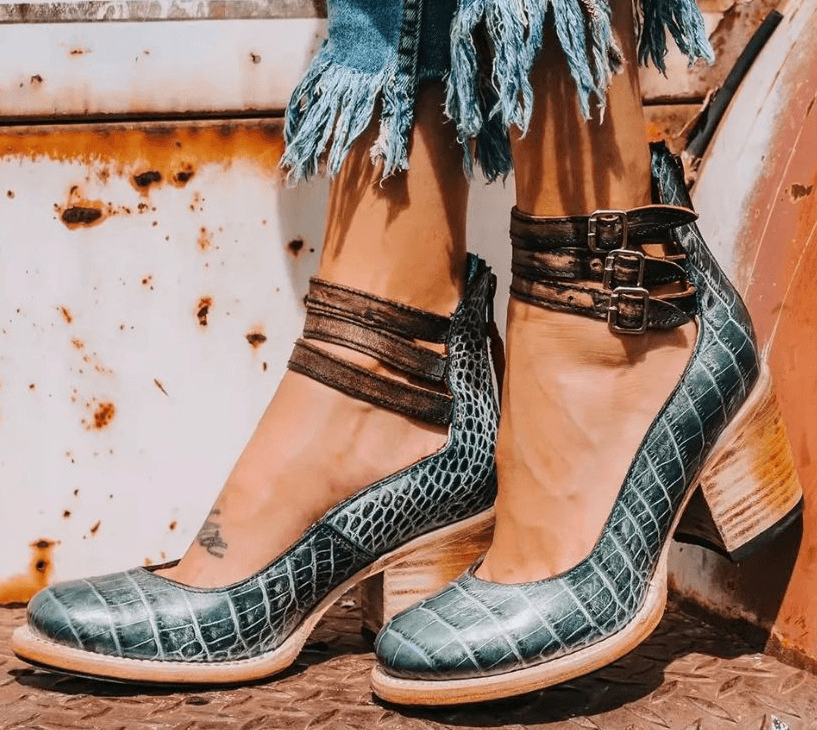 Women's Ankle Boots with Block Heel and Buckle Straps
